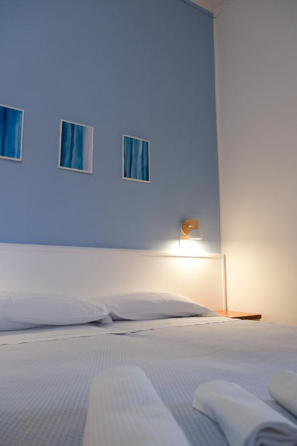 Hotel Vienna Cervia Esterno foto